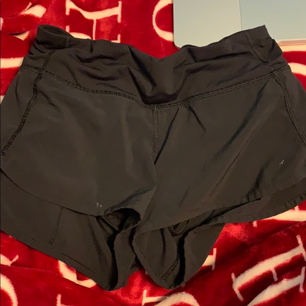 Speed up shorts lululemon